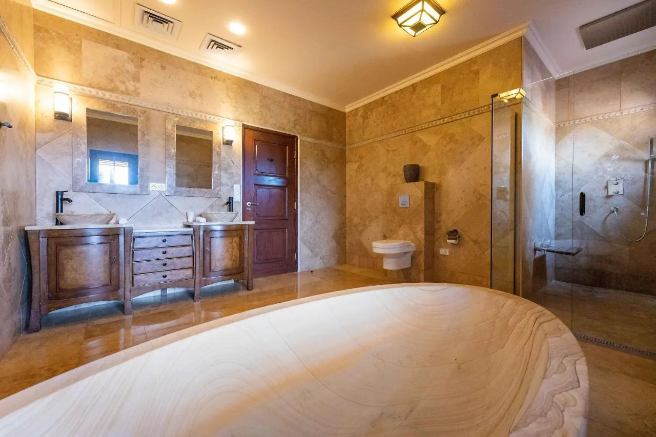 Cliff Villa - Award Winning Luxury Retreat Westpunt